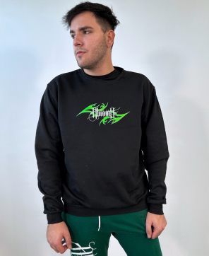 Sudadera negra con diseño de tribal urbano y el logo de Ahinma.